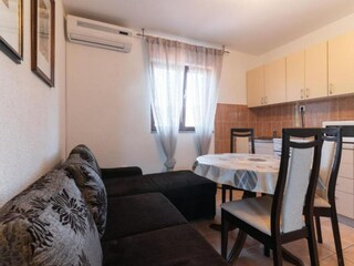 Apartment Preko Ausstattung 12