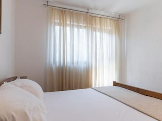 Apartment Preko Features 18