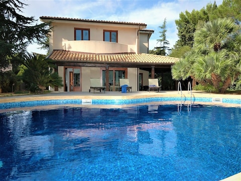 Holiday house Villa in Valderice with Pool and Garden