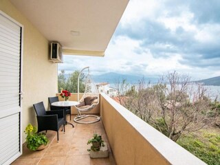 Apartment Baošići Außenaufnahme 4