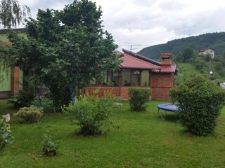Vakantiehuis Korenica Buitenaudio-opname 8