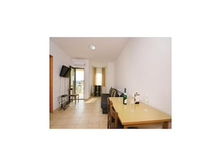 Apartment Okrug Donji Features 5