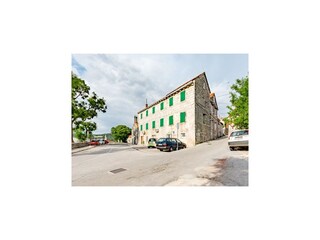 Apartment Nerežišća Außenaufnahme 3