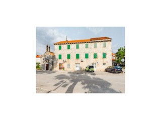 Apartment Nerežišća Außenaufnahme 4