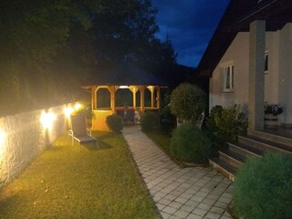 Apartment Welt Outdoor Recording 3