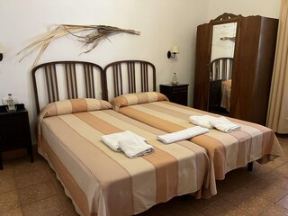 Casale Cubas Caratteristiche 40