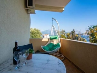 Apartment Baošići Außenaufnahme 3