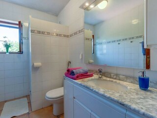 Ferienhaus Osor Badezimmer 31