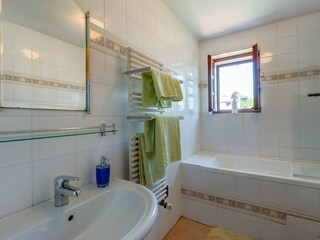 Ferienhaus Osor Badezimmer 33