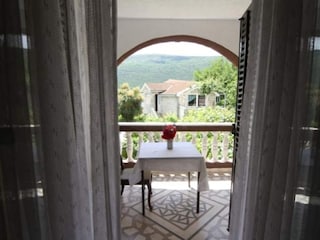 Appartement Baošići Buitenaudio-opname 4