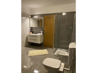 Badezimmer 1