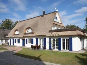 Ferienhaus Villa DUXCAAR Gross Schwansee