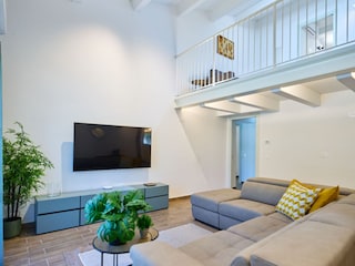 Villa Esther - Living room with tv