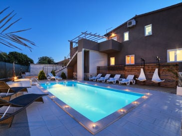 Villa Nikolina 2km Strand