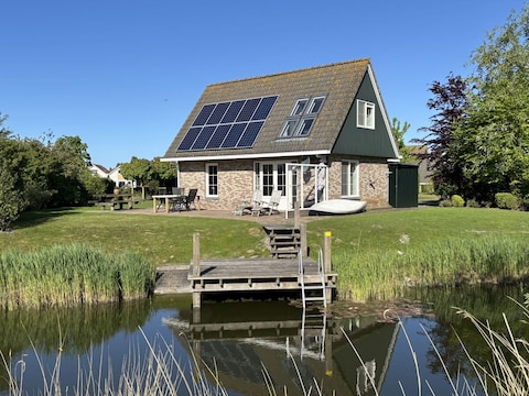 Holiday house Beachvilla Grachtenblik