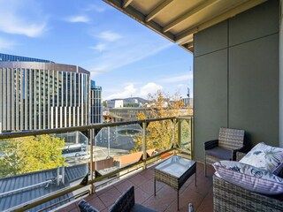 Apartment Welt Outdoor Recording 5