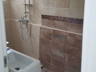 Apartment Suđurađ Ausstattung 11