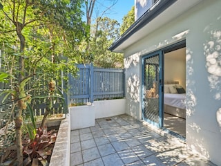 Apartment Broadbeach Outdoor Recording 3