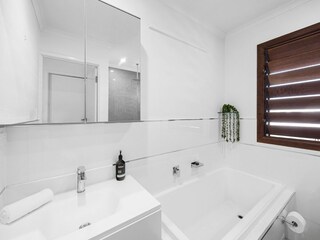 Apartment Sunshine Beach Features 16