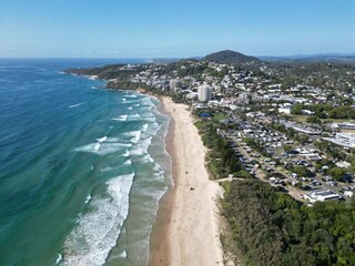 Apartment Sunshine Beach Environment 20