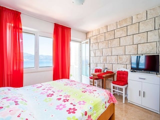 Apartment Lumbarda Features 4