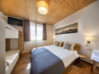 Holiday park Neukirchen am Großvenediger Features 12