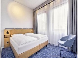 Apartment Düsseldorf-Oberkassel Features 2