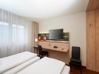 Apartment Herrenberg Features 13
