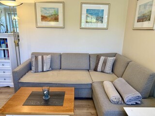 Wohnzimmer inkl. Schlafcouch