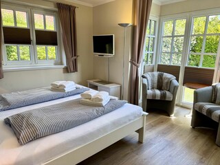 Schlafzimmer (180x200 cm)