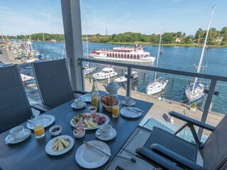 Blick auf den Gastlieger- und Fischereihafen