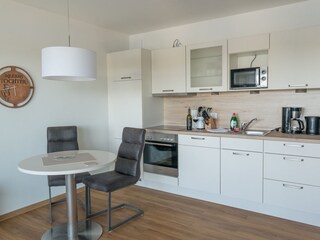 Küchenzeile mit Markengeräten
