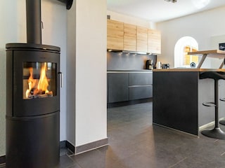 Kamin-/Ofen