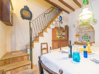 Holiday house Alaró Features 20