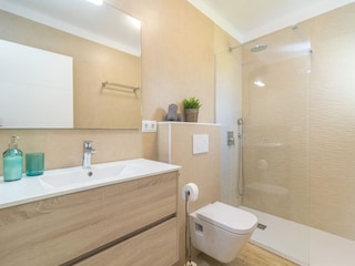 Apartment Cala D'Or Features 24