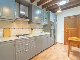 Villa Sant Joan Caratteristiche 20