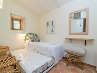 Villa Sant Joan Caratteristiche 37