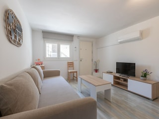 Apartment Torremolinos Features 10