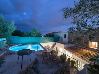 Villa Mancor de la Vall Ambiente 28