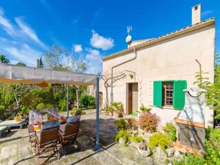 Villa Montuiri Outdoor Recording 3
