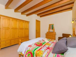 Villa Montuiri Features 16