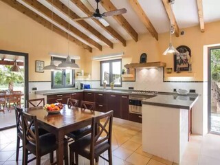 Villa Selva Features 16