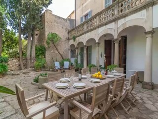 Villa Artà Features 8