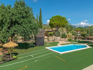 Villa Santa Maria del Camí Buitenaudio-opname 6