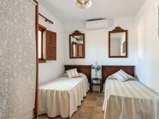 Villa Santa Maria del Camí Ausstattung 47