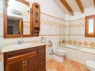 Villa Biniali Features 35