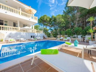 Villa Font de sa Cala Buitenaudio-opname 4