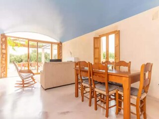 Villa Cala Bona Caratteristiche 12