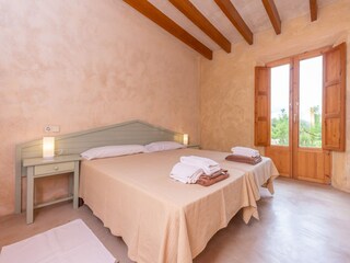 Villa Cala Bona Caratteristiche 23