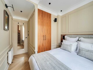 Apartment Paris  32